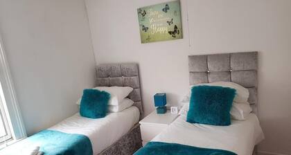 Vetrelax Colchester Deluxe Apartment