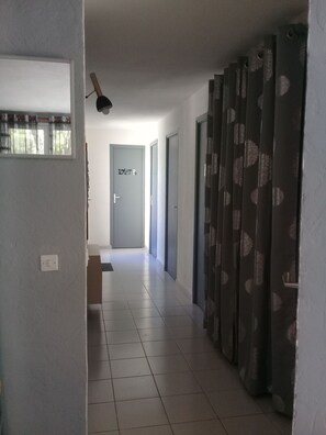 Interior - Gite for 2 to 5 people with swimming pool in the Gard, near the Cevennes mountains (Saint-Julien-de-Cassagnas)