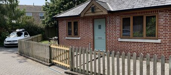 The Retreat Holiday Home, Christchurch, Dorset. Familie og par vennlig.