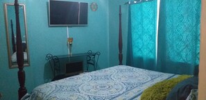 1 bedroom, iron/ironing board, WiFi