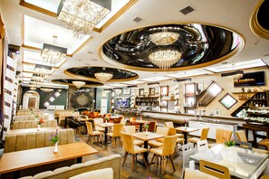 Dagelijks ontbijtbuffet inbegrepen