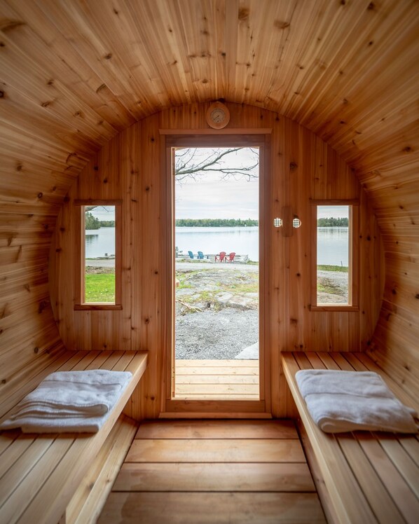 Exterior - The Trace at Oak Lake (Havelock-Belmont-Methuen)