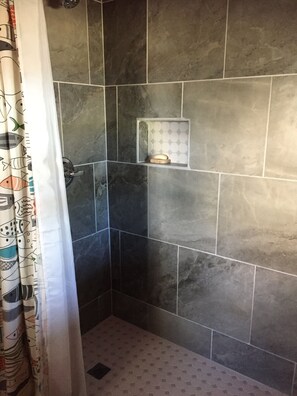 Shower, hair dryer, towels, soap - Perfect Couples Getaway - Canal Front Apartment  (Eastpoint)