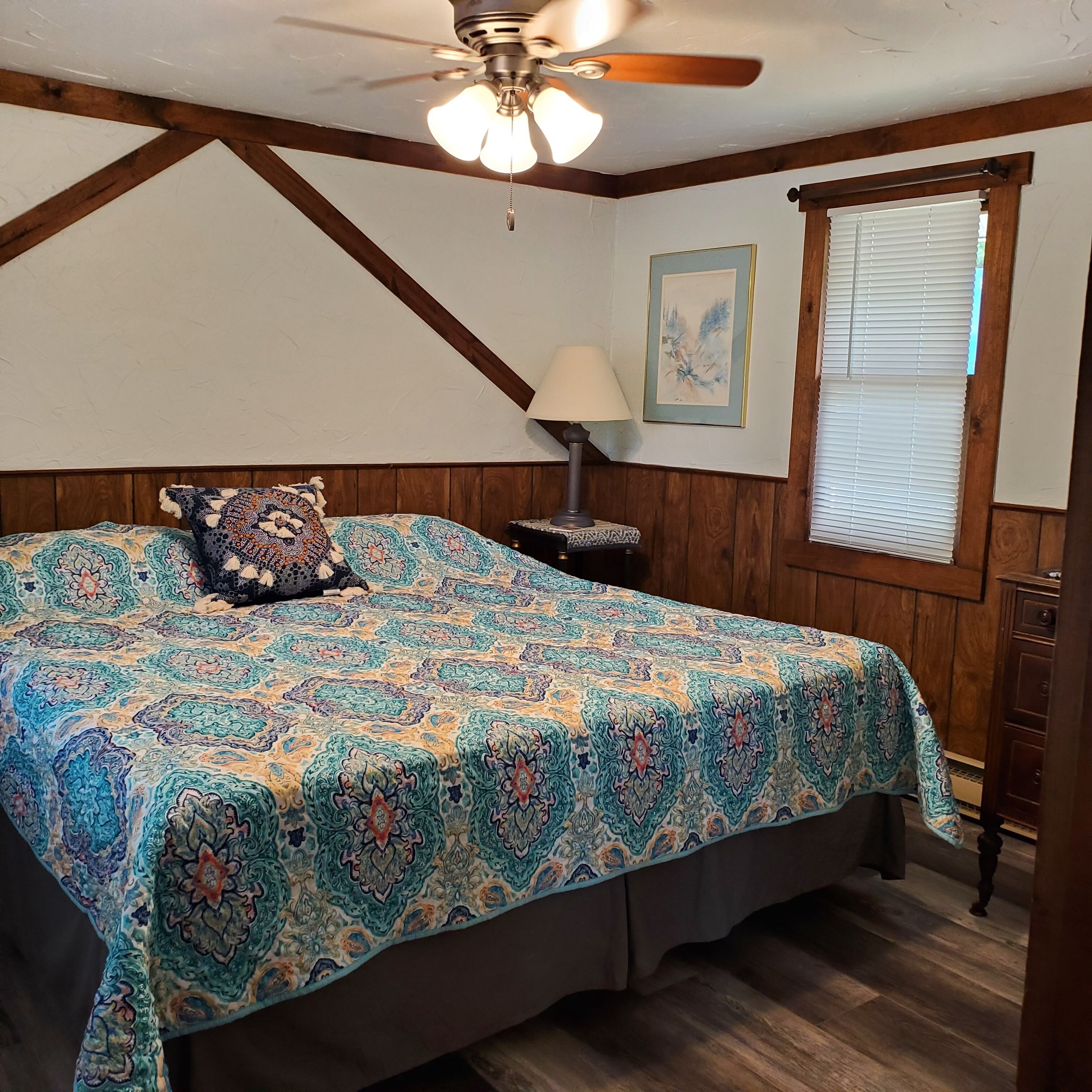 3 chambres, fer et planche à repasser, lit parapluie, Wi-Fi gratuit