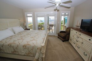 5 bedrooms, WiFi, bed sheets - Pool, Game Room, 5 Ensuite BRs & Ocean Views! (Emerald Isle)
