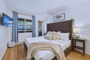 2 habitaciones, camas con efecto memoria y escritorio 