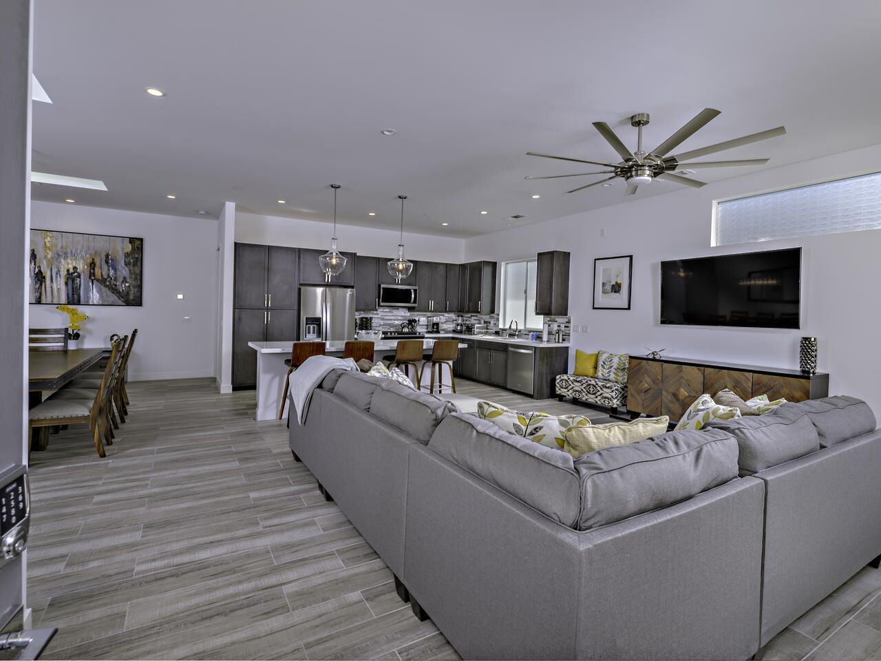 Modern Open Floor Plan La Quinta Getaway