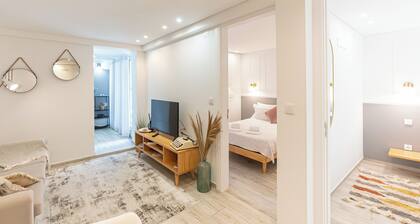 Modern 2 bedroom villa for 5 people with garage 5 minutes from downtown