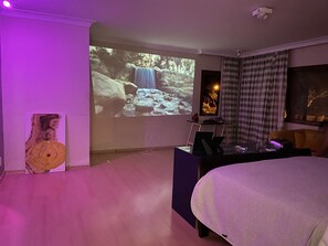 5 Schlafzimmer, Bügeleisen/Bügelbrett, WLAN