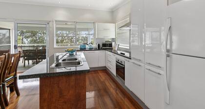 Spacious, pet friendly with views