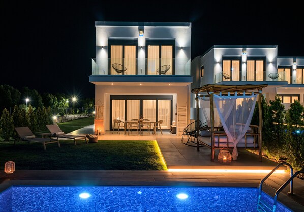 Premium Villa, 3 Bedrooms | Terrace/patio