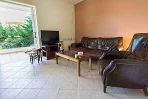 Apartment | Wohnbereich | LCD-Fernseher, aktuelle Filme, Pay-TV
