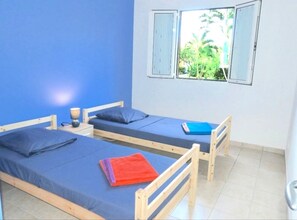2 Schlafzimmer, Bügeleisen/Bügelbrett, Reisekinderbett, kostenloses WLAN
