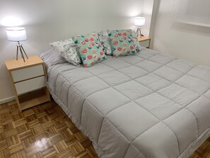 1 bedroom, iron/ironing board, free WiFi, bed sheets
