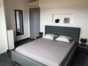 2 camere, ferro/asse da stiro, accesso a Internet, lenzuola