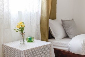 2 chambres, fer et planche à repasser, Wi-Fi, literie fournie