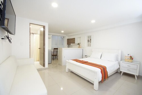 Deluxe Studio with separate large bed