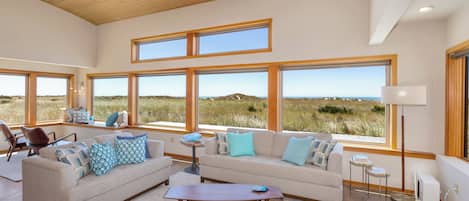 Smart-TV, peis, videospill og bøker