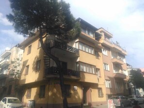 숙박 시설 정면