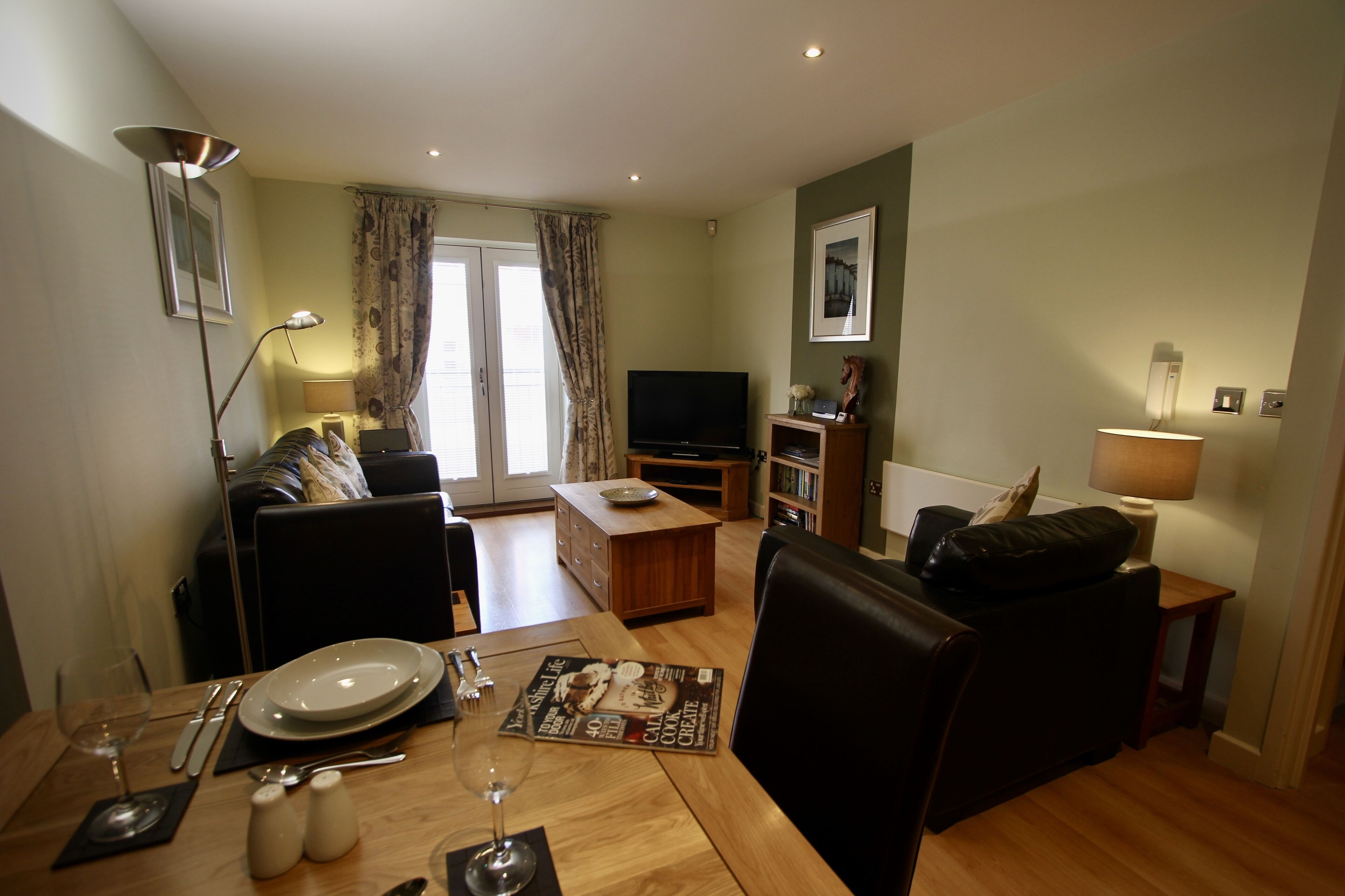 Smart TV, DVD player, books, music library
