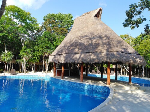 Snowbirds, familiy, friends, all are welcome, WiFi, self check in