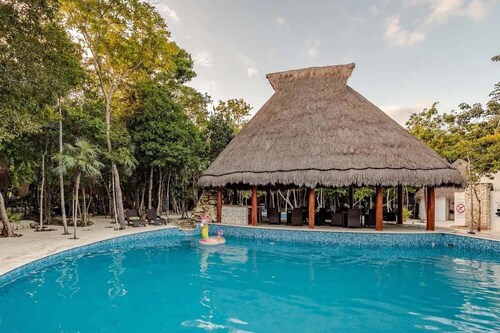 Snowbirds, familiy, friends, all are welcome, WiFi, self check in