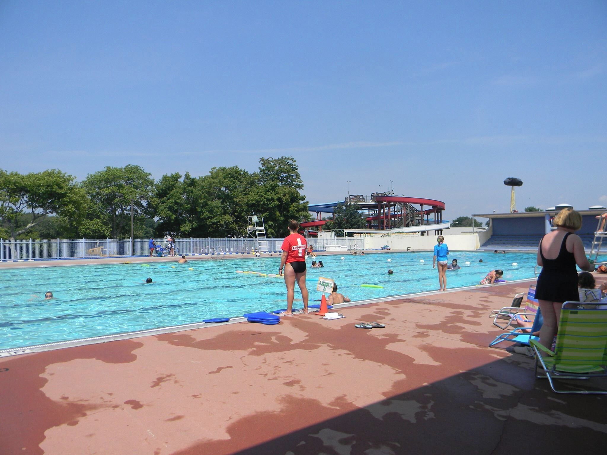Utomhuspool
