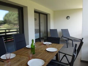 Outdoor dining - Le Golf Clair by Interhome (Saint Cyprien)