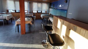 Lobby sitting area - Assos Livza Butik & Apart Otel (Ayvacik)