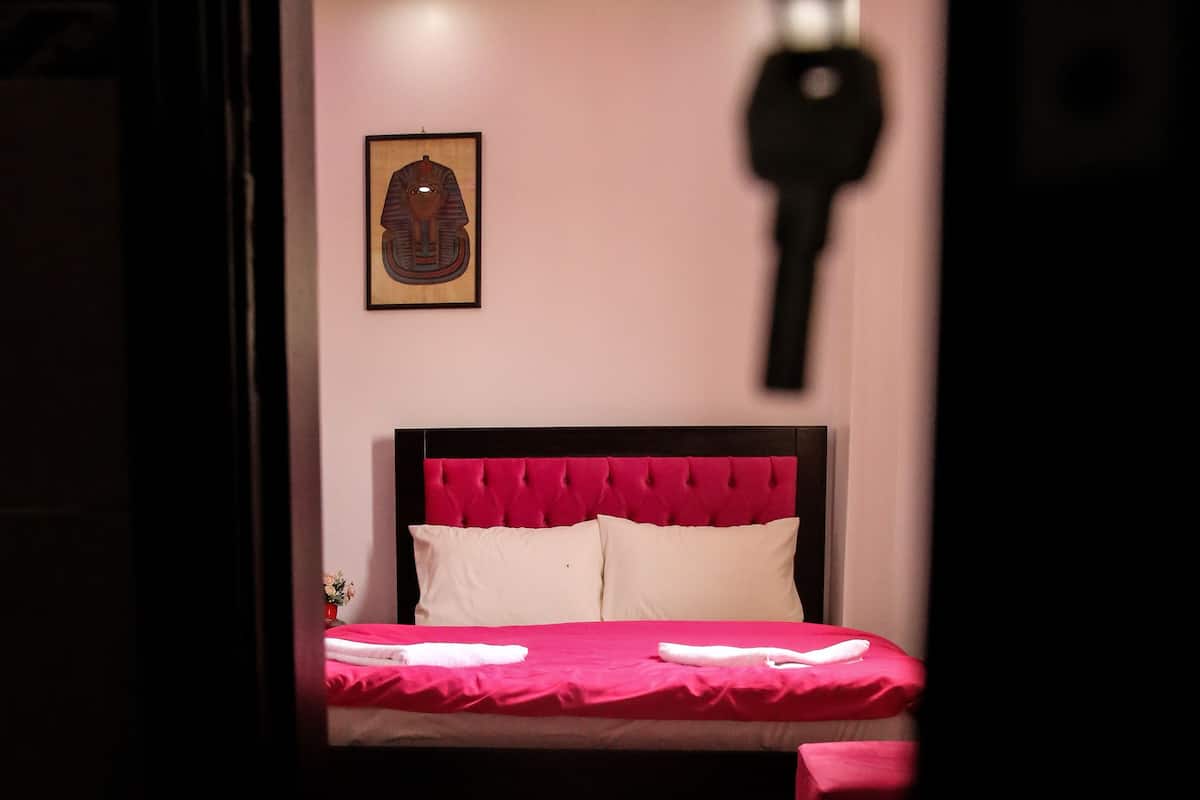 Signature Twin Room, 1 Double Bed, Mountain View | Egyptian cotton sheets, premium bedding, down comforters