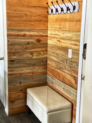 Interior - Cozy, updated 2 Bedroom / 2 Bathroom condo (Steamboat Springs)