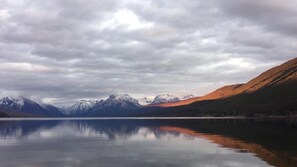 Unclassified image, 2 of 22, button