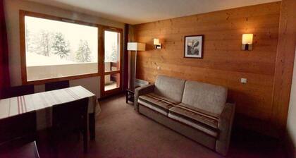 Warm 2 rooms, 4 people in Belle-Plagne (Alt: 2050m)
