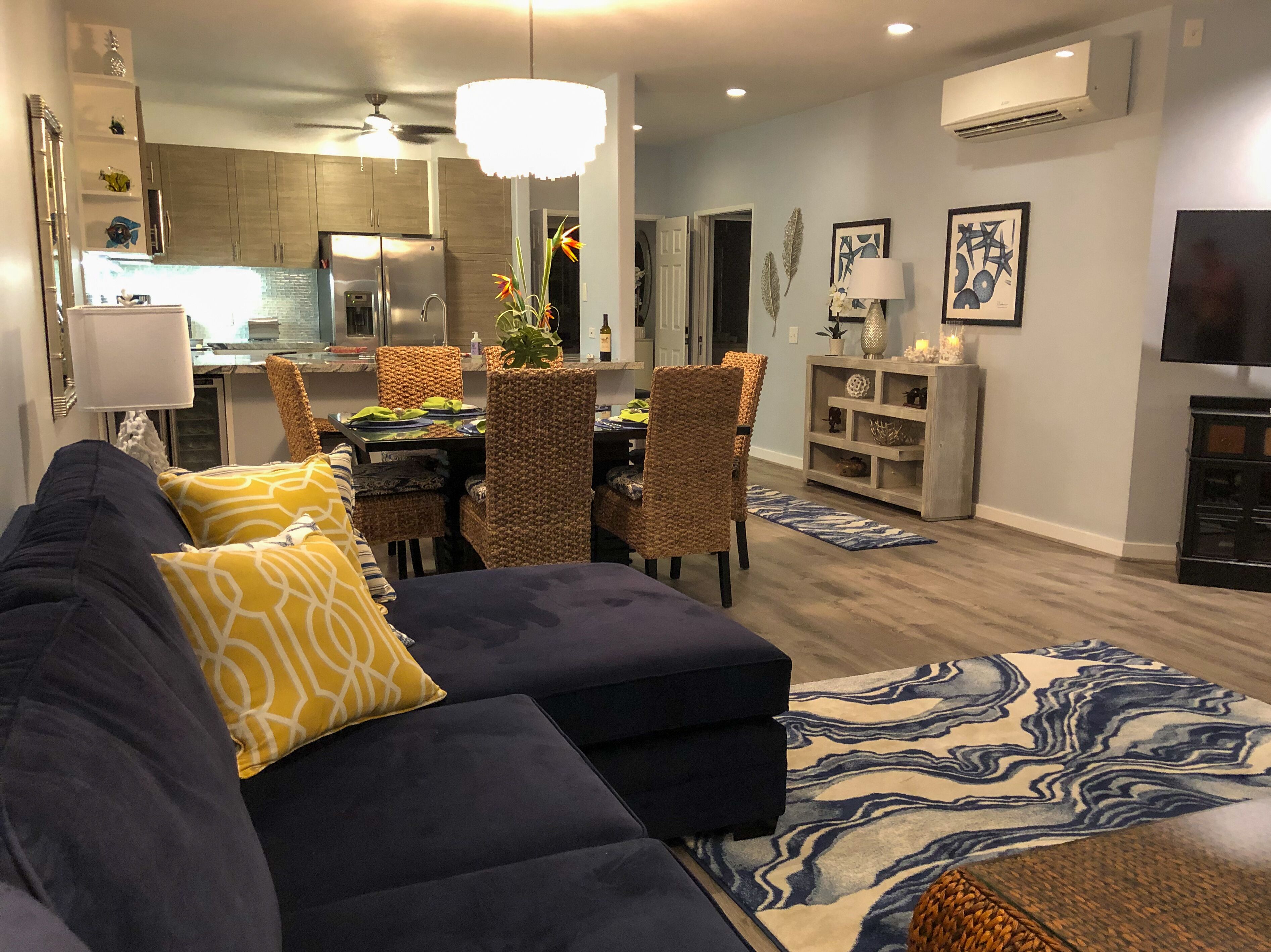 Smart TV, DVD player, stereo