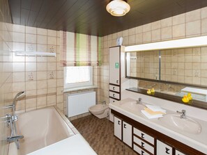 Unclassified image, 5 of 25, button - Vacation apartment & vacation home Hanetseder - Holiday apartment Hanetseder (Wallern an der Trattnach)