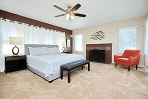 4 chambres, fer et planche à repasser, Wi-Fi gratuit, draps fournis