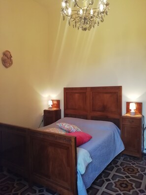 3 Schlafzimmer, Bügeleisen/Bügelbrett, WLAN, Bettwäsche