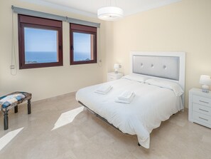 1 bedroom, iron/ironing board, free WiFi - Las Garzas Spectacular View 2086 (Manilva)