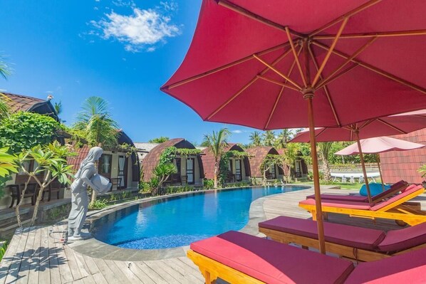 Outdoor pool - Papa Sun Villas (Penida Island)