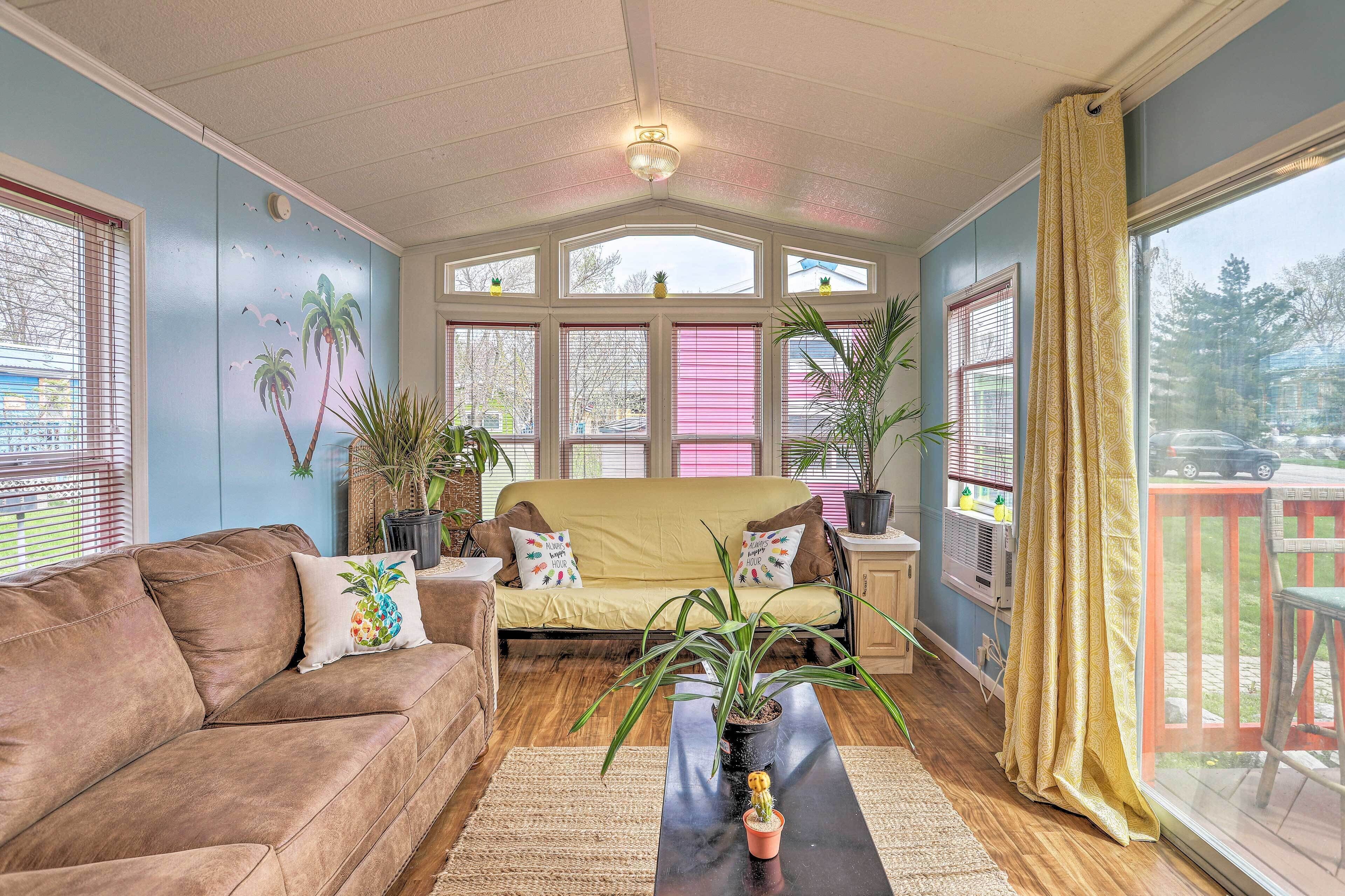 Télévision, lecteur de DVD, chaîne hi-fi