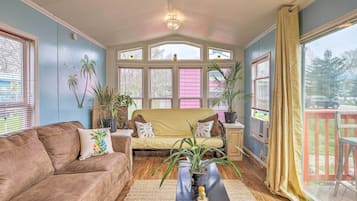 TV, DVD player, stereo