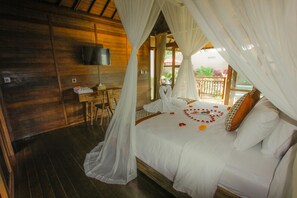 Deluxe Room, Garden View | Room amenity - Villa D'Uma (Ubud)
