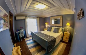 Suite Superior, Garden View | Egyptian cotton sheets, premium bedding, pillow-top beds, in-room safe - Mar Búzios Experience House (Búzios)