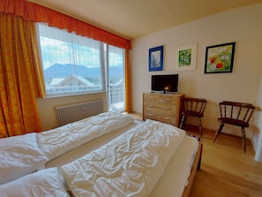 1 bedroom, Internet