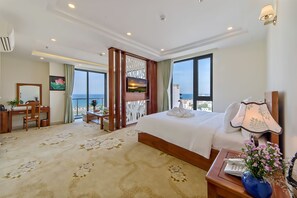 Premium bedding, memory foam beds, minibar, in-room safe - Phuoc My An Beach Hotel (Da Nang)