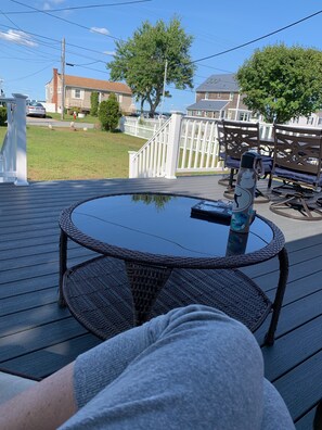 屋外ダイニングエリア