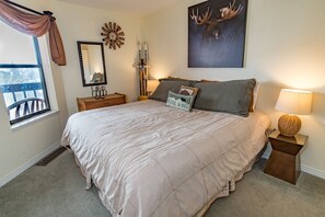 2 Schlafzimmer, Bügeleisen/Bügelbrett, WLAN, Bettwäsche