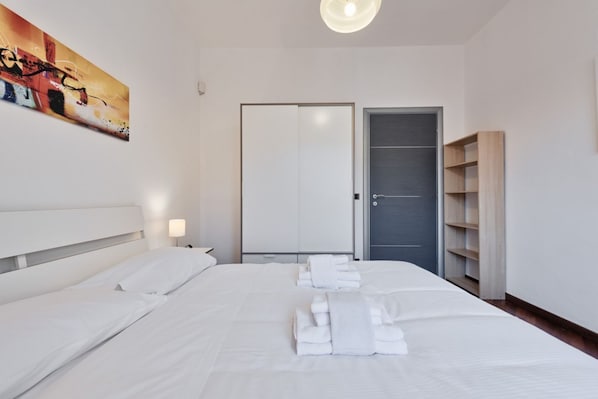 2 chambres, bureau, fer et planche Ă repasser, Wi-Fi