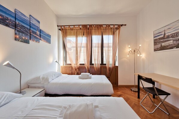 2 chambres, bureau, fer et planche Ă repasser, Wi-Fi
