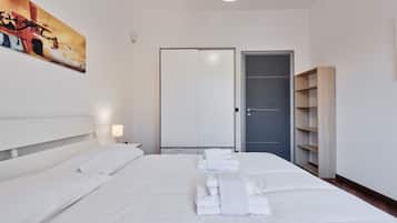 2 chambres, bureau, fer et planche Ă  repasser, Wi-Fi